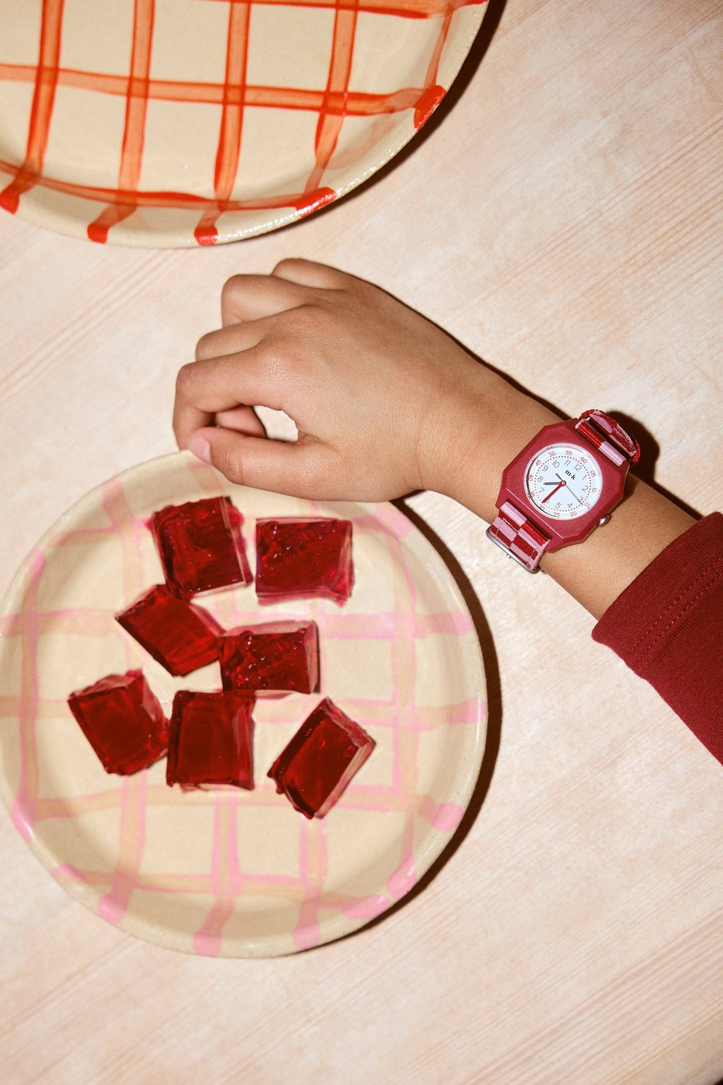 watch Raspberry Icecream - Red & Pink Checkered