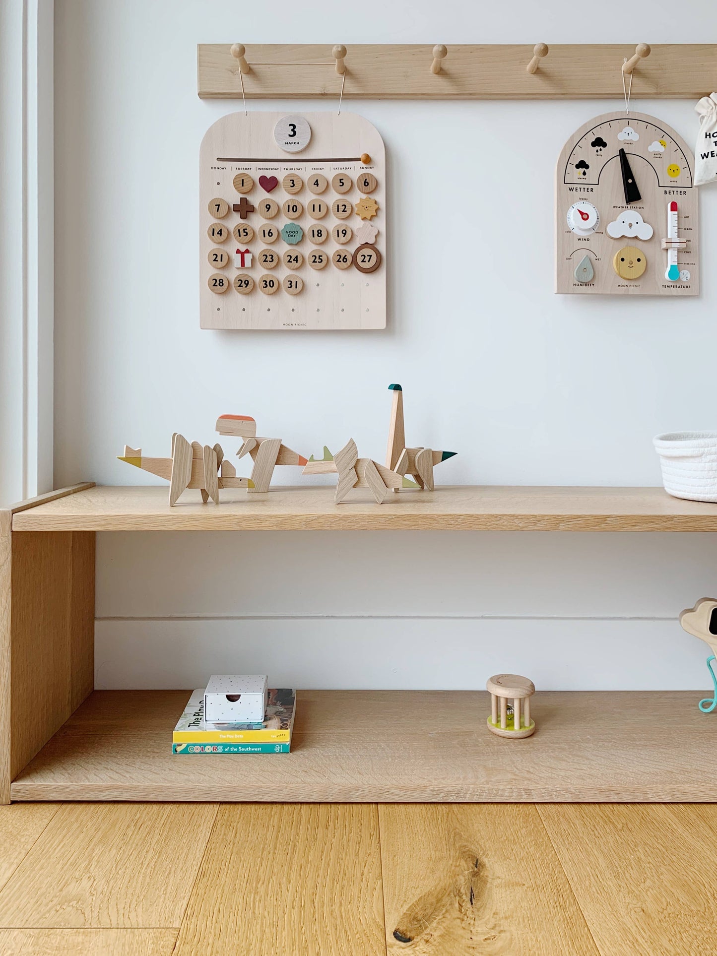 Wooden Magnetic Brontosaurus Dinosaur