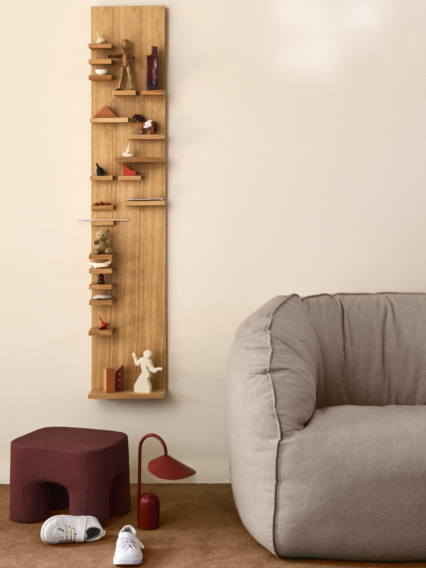 Parade Shelf - Tall - Oiled Oak