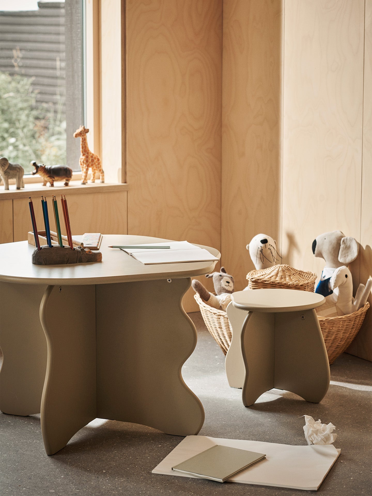 Slope Stool - Cashmere