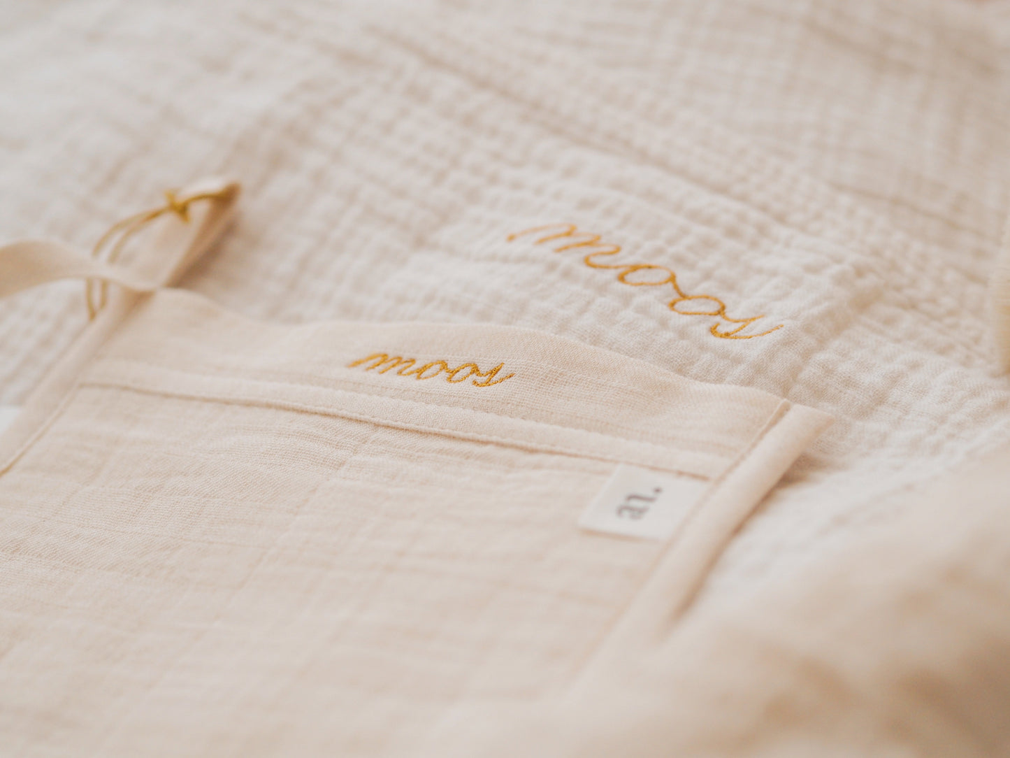 washcloth with bath soak mix