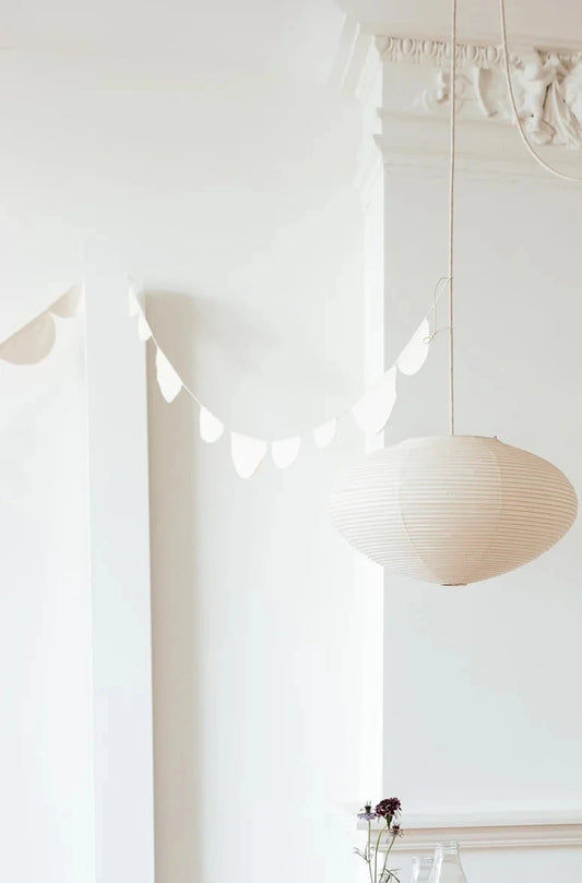 Garland souvenir de la fête - Museum of Mini dragonfly embroidery