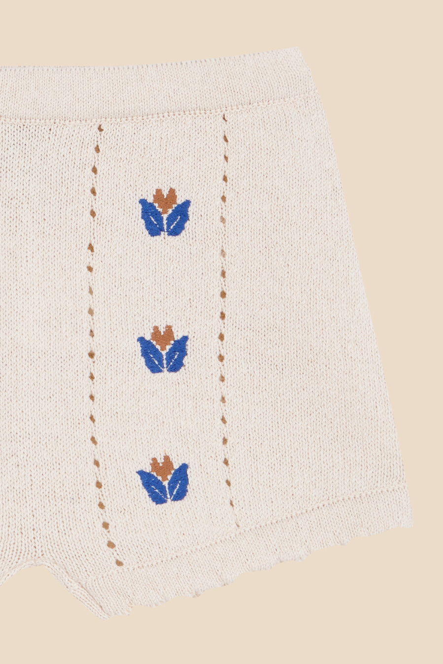 Shorts punto bordados flor niña