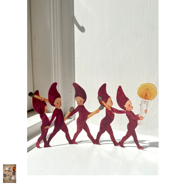 5 små nisser med lys