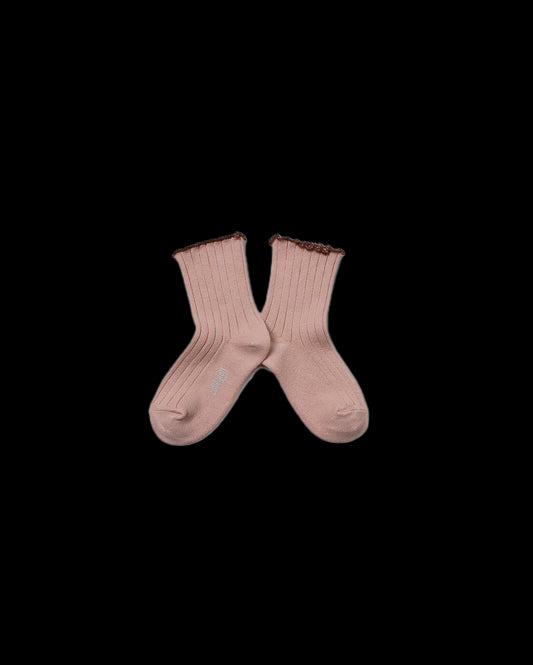 Delphine - Lettuce Trim Ribbed Socks - Vieux Rose
