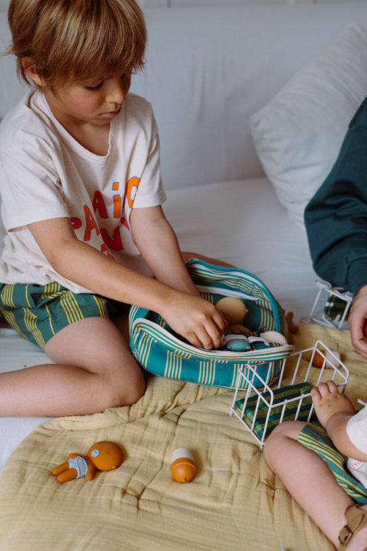 GOMMU POCKET STRIPED CRIB