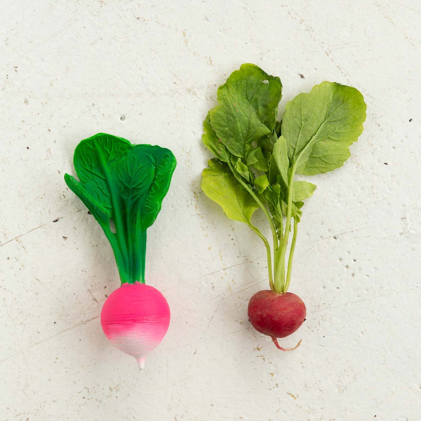 Ramona the Radish Mordedor Bebé
