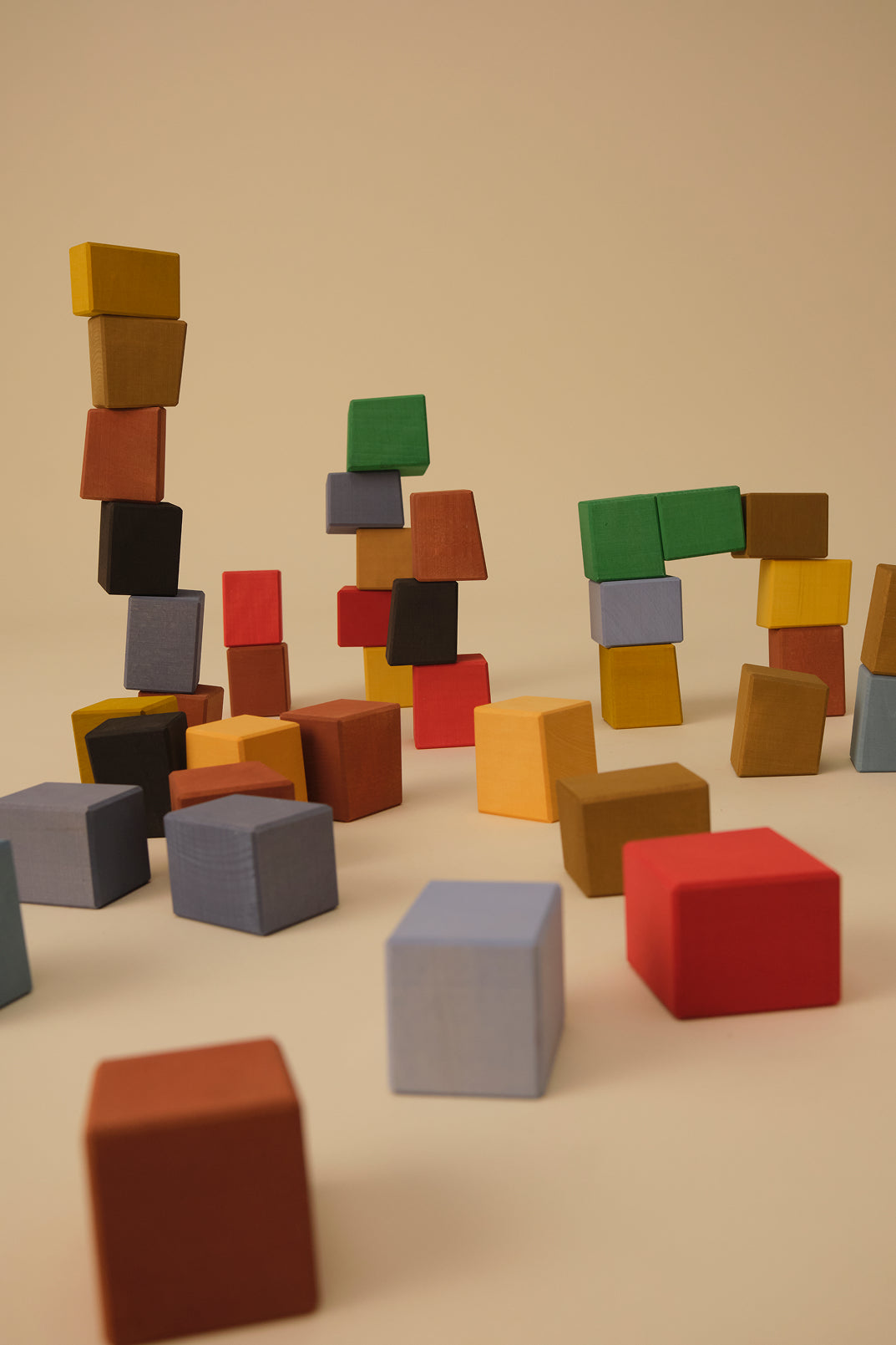 Building, Blocks & Magnetic Tiles