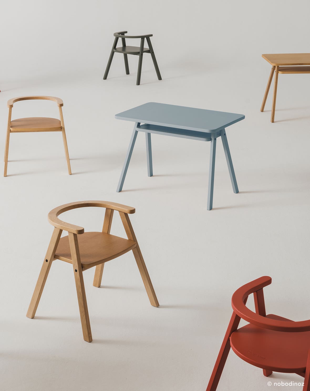 Kid's table Growing Green