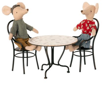 Dining table, Set with 2 chairs