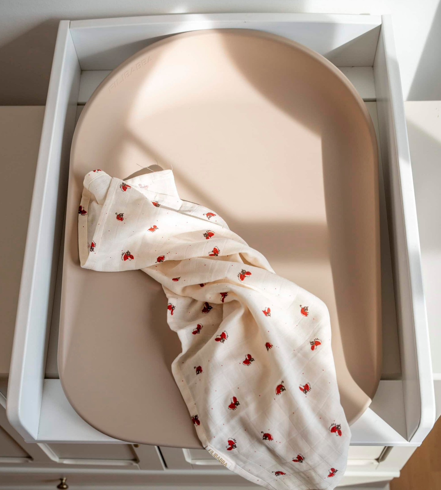 Bobbie 2.0 Soft Feel Changing Mat - Beige