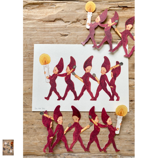 5 små nisser med lys