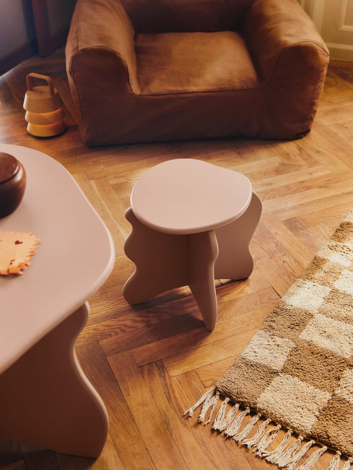 Slope Stool - Rose