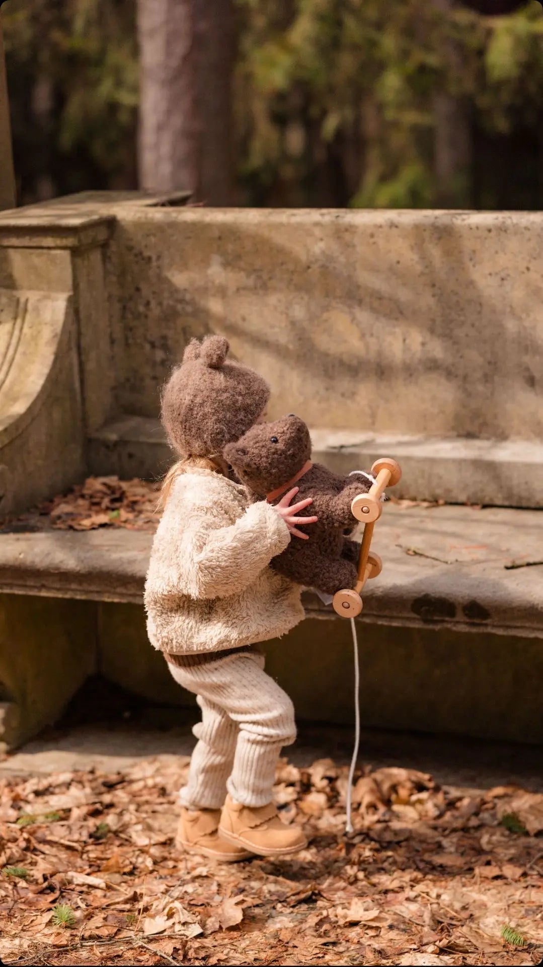 Raoul the Pull-Along Bear