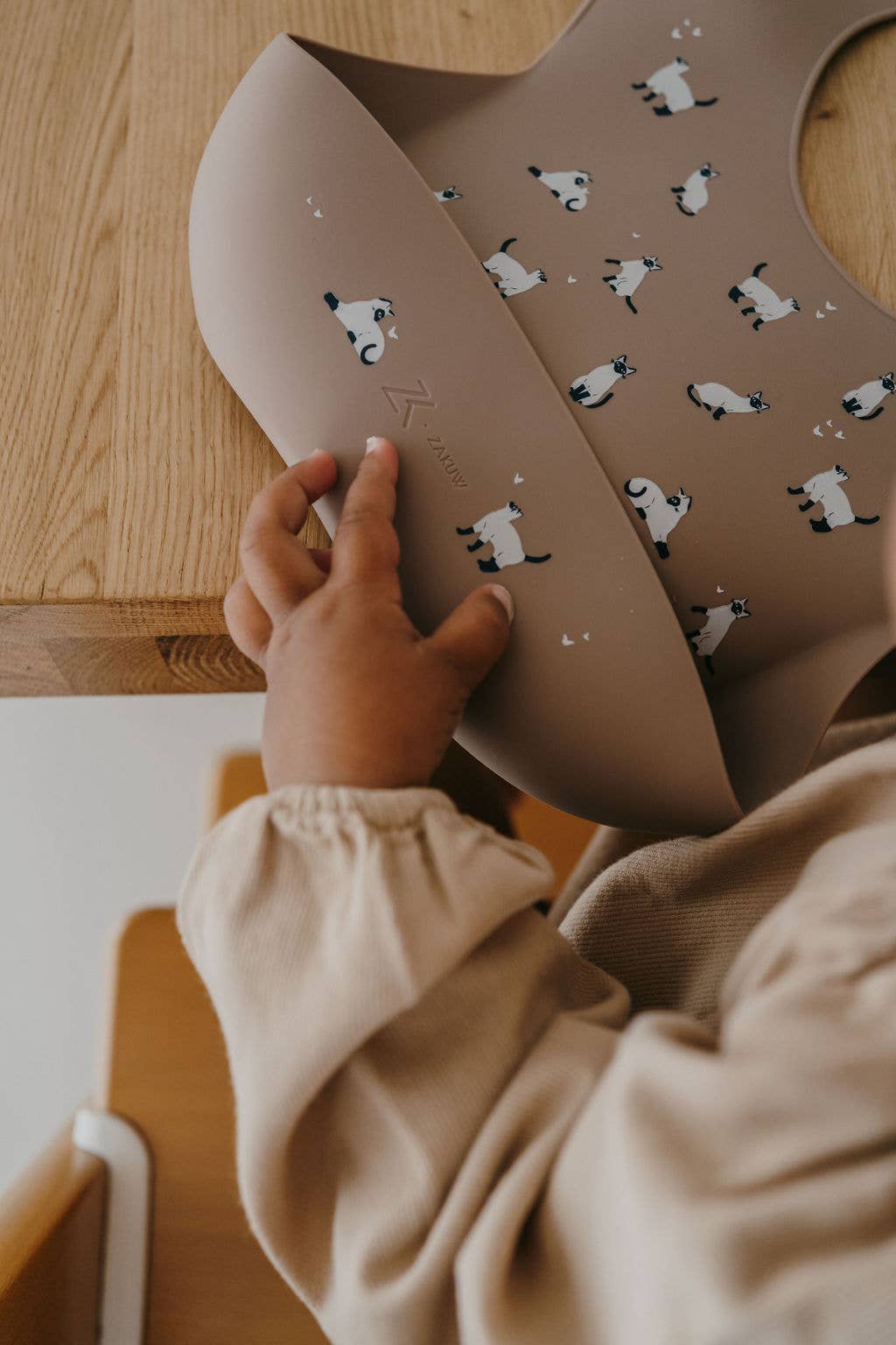 Silicone bib: Foliage