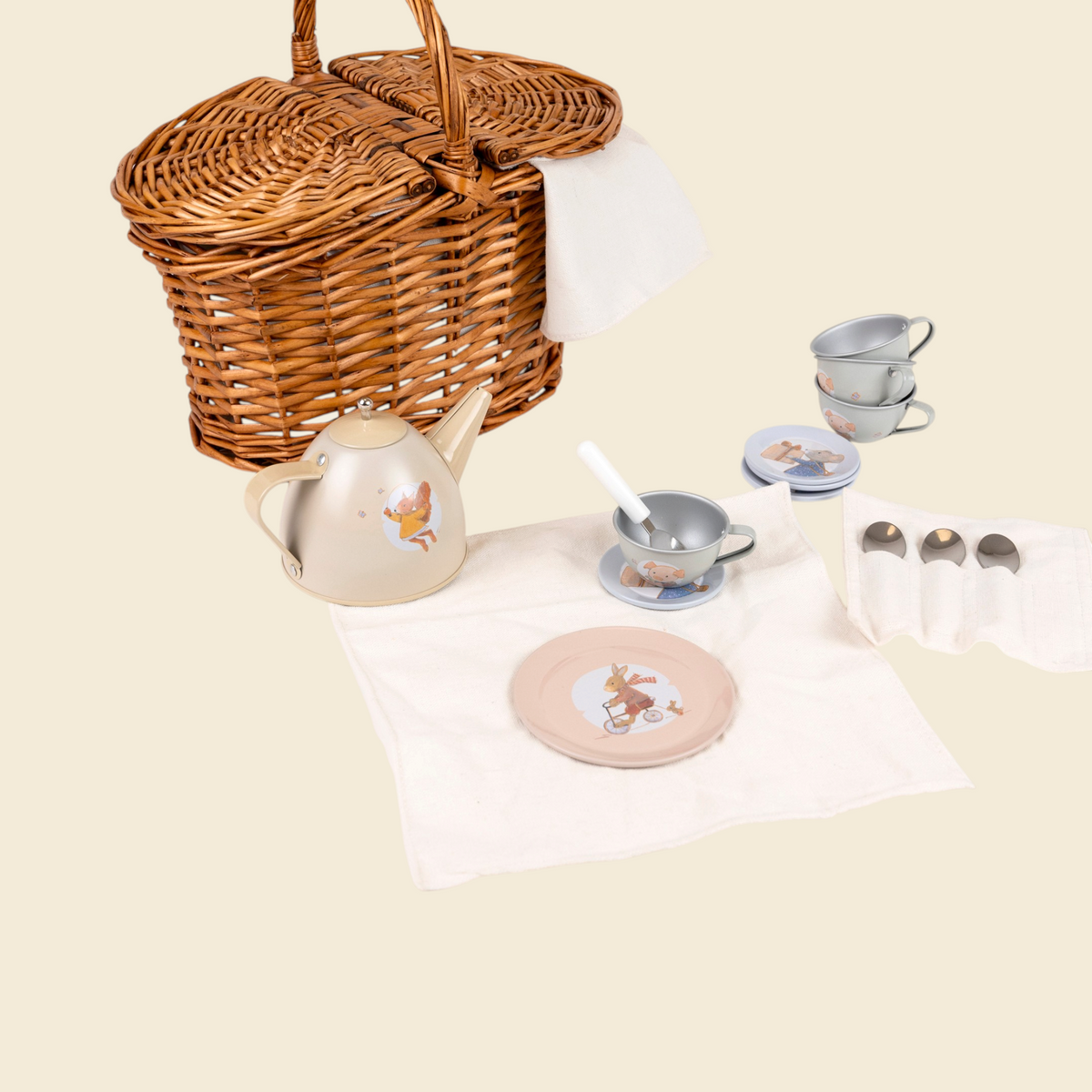 Friends tin tea set in a basket