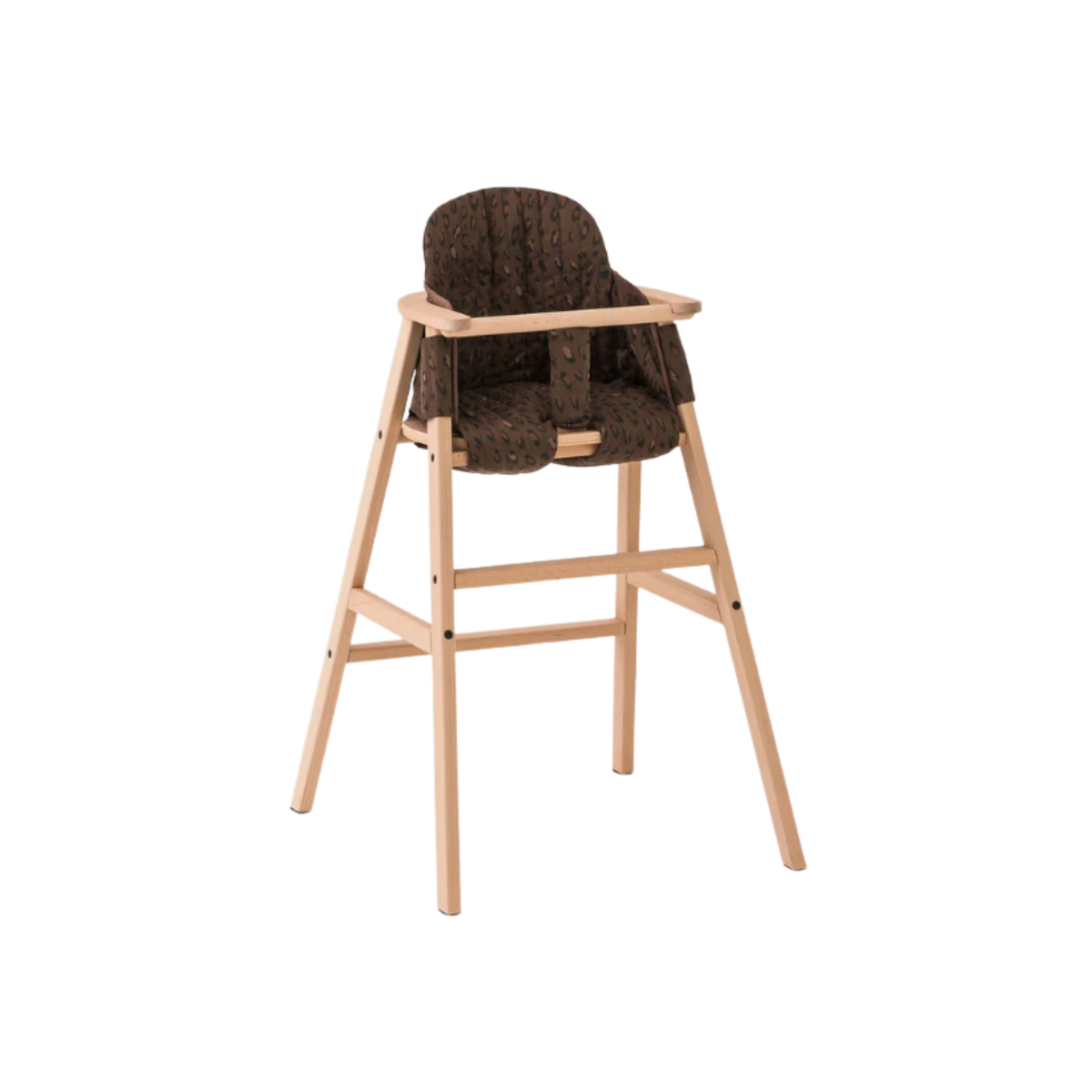 Growing Green evolving chair with tray and cushion