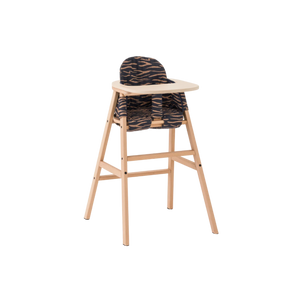 Growing Green evolving chair with tray and cushion