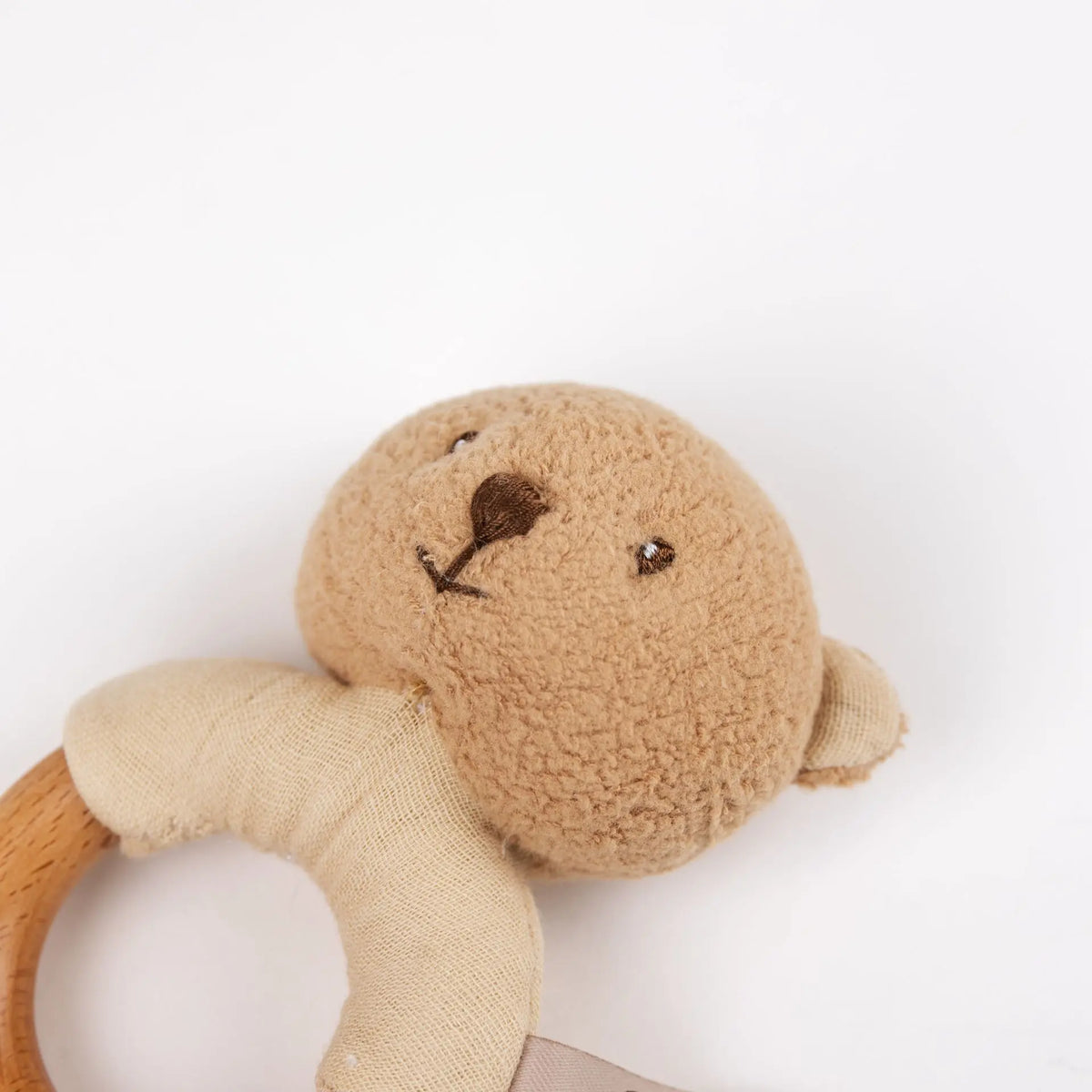 Marcel wooden rattle bear