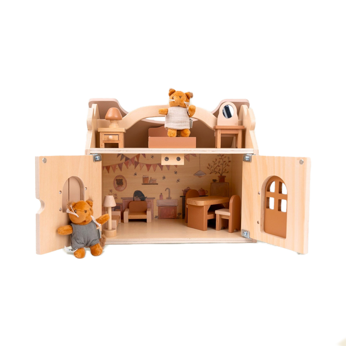Doll's house with squirrels