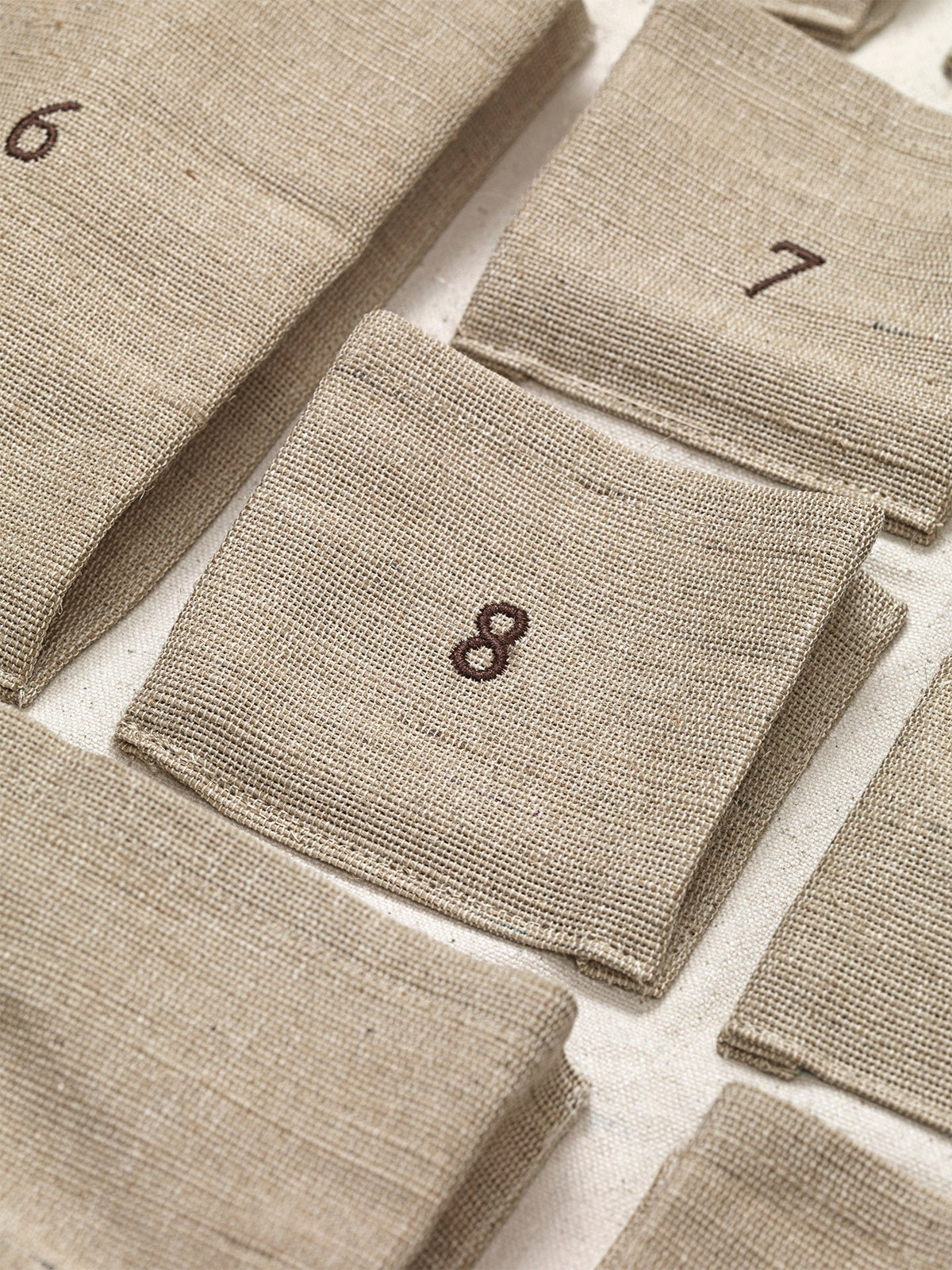 Pine Christmas Calendar - Maxi - Natural