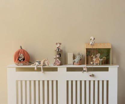 Unicornio, Pequeño