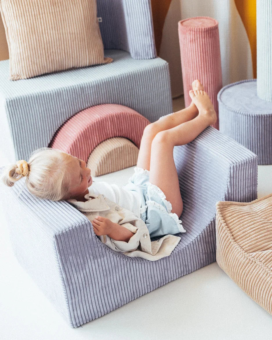 Blueberry Blue Rainbow Playset