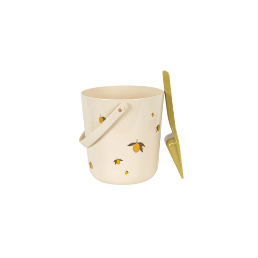 BEACH BUCKET AND SHOVEL