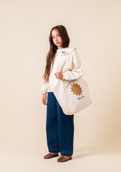 Sudadera maxi cuello bordado niña