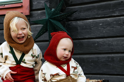 Footless Maple Leaf x Dark Forest Green