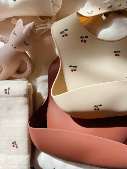 2 PACK SILICONE BIB - cherry/mocca