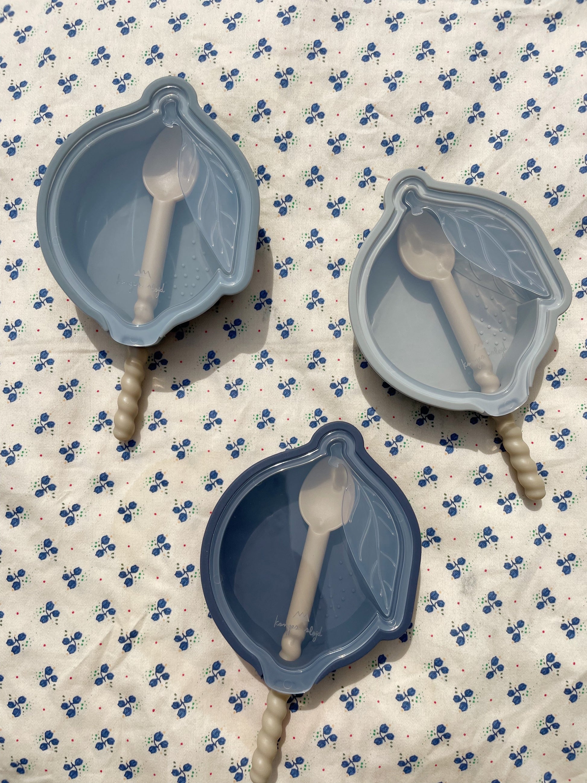 3 PACK ICE CREAM MOLDS LEMON - blue mix