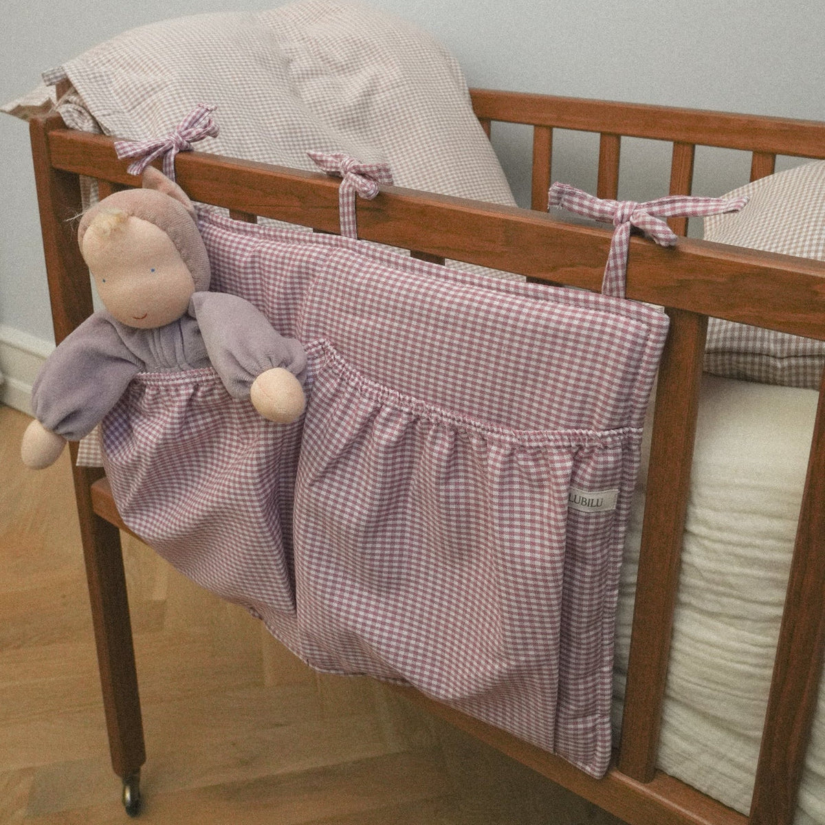 Mini Check Bed Pocket Rose