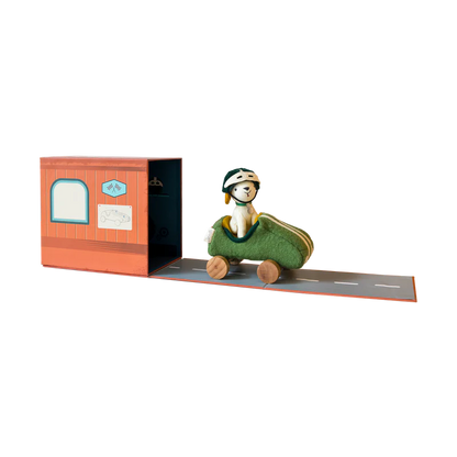 Holdie Dog-Go - Racer Boy - Green