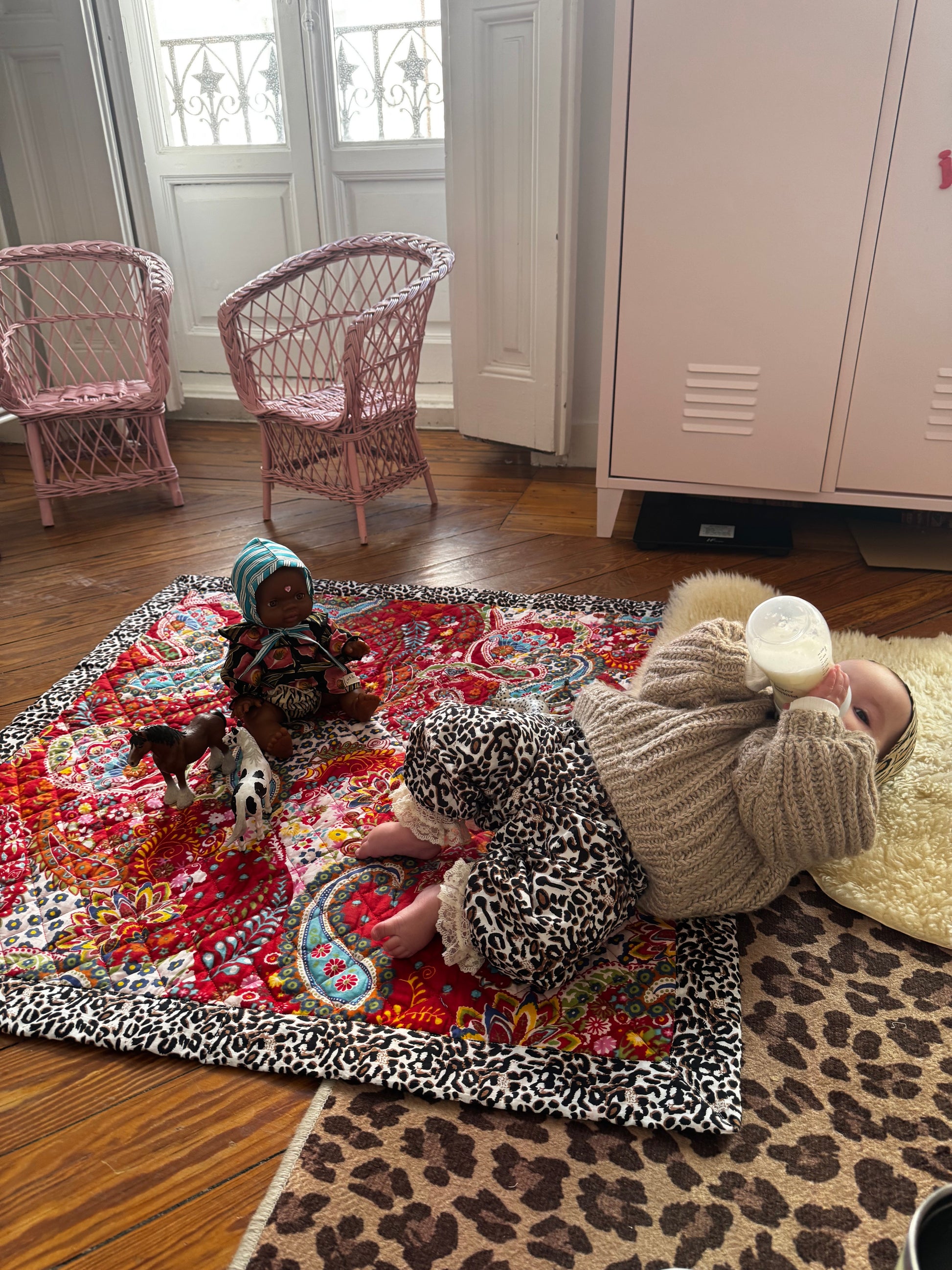 Reversible Blanket