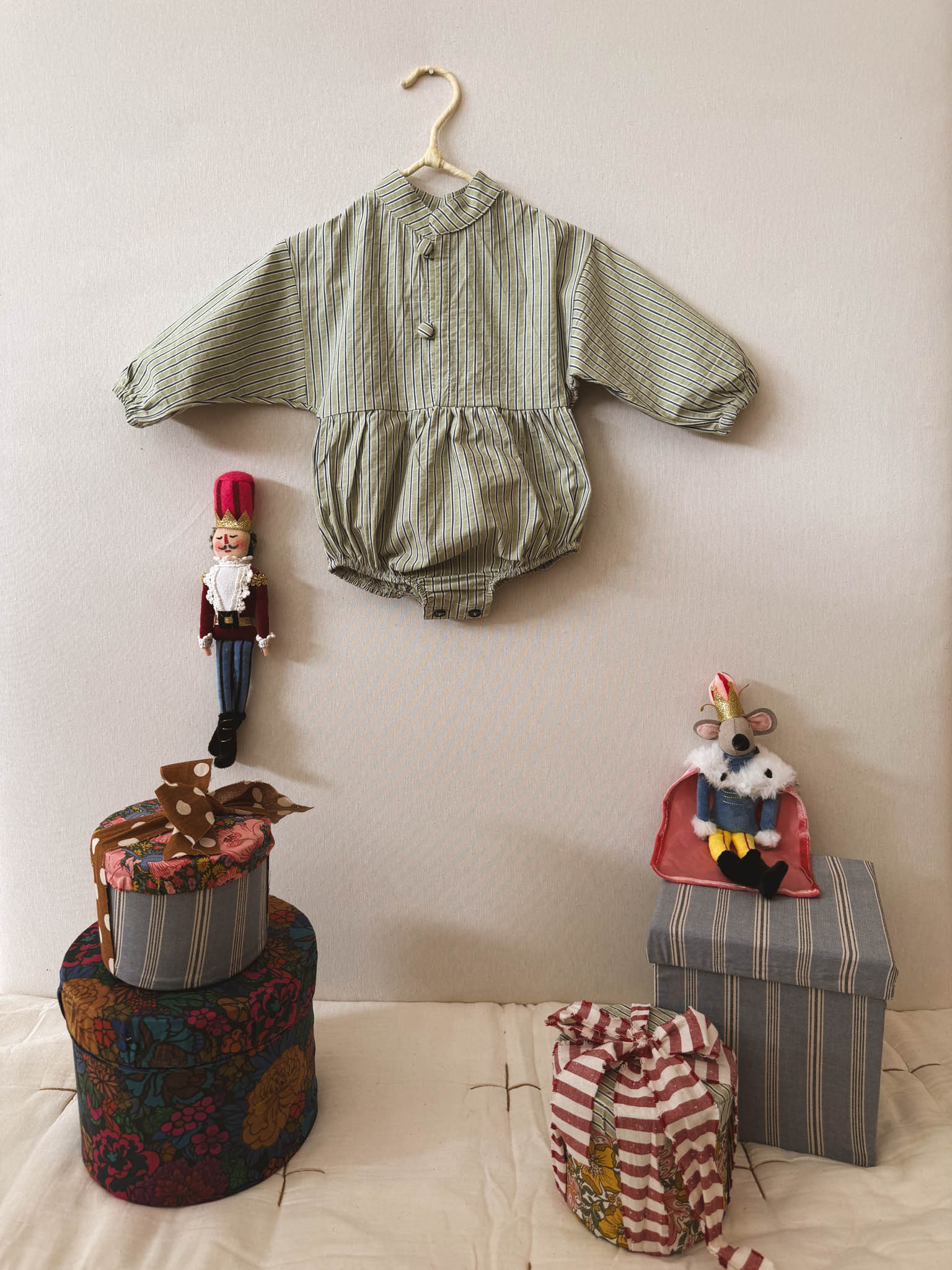 Baby mao collar Green Stripes Body