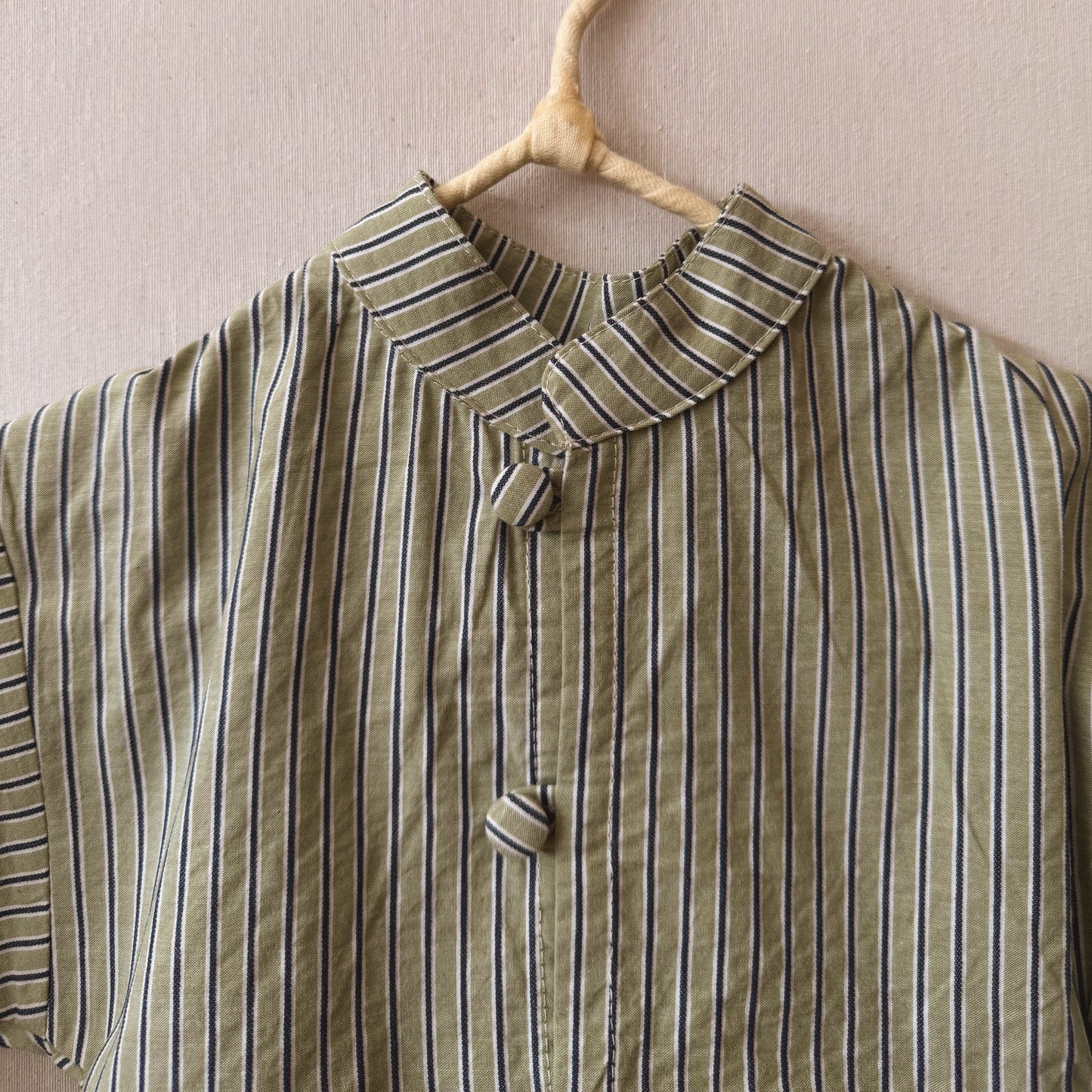 Baby mao collar Green Stripes Body