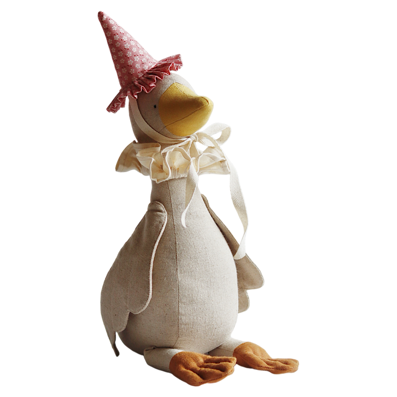 Goose in Birthday Hat