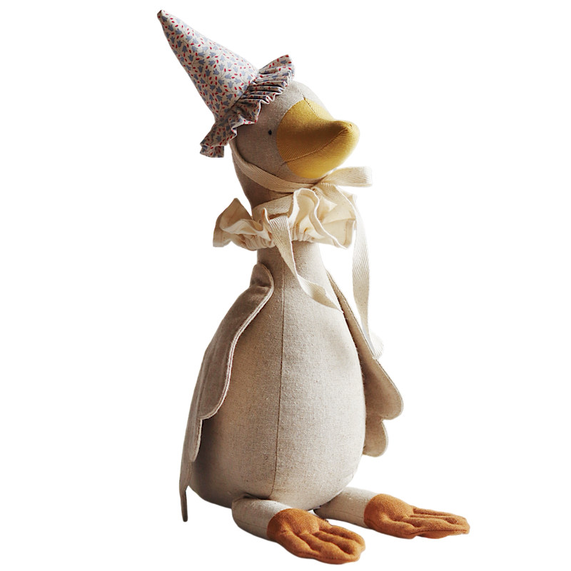 Goose in Birthday Hat