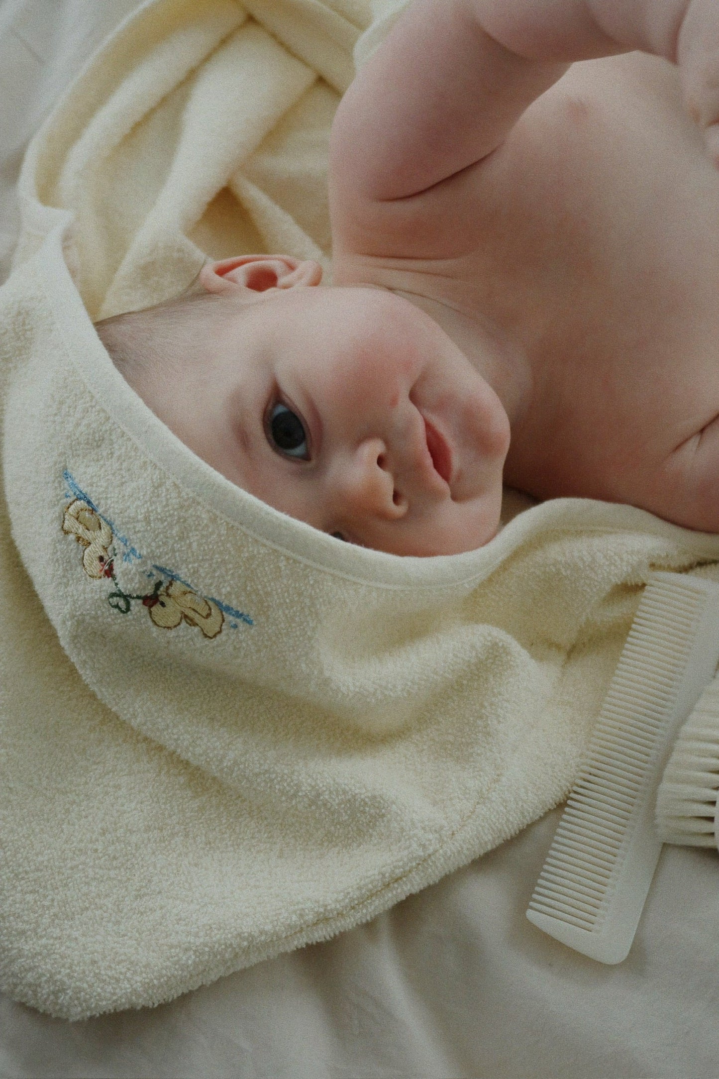 Figo baby towel - antique white