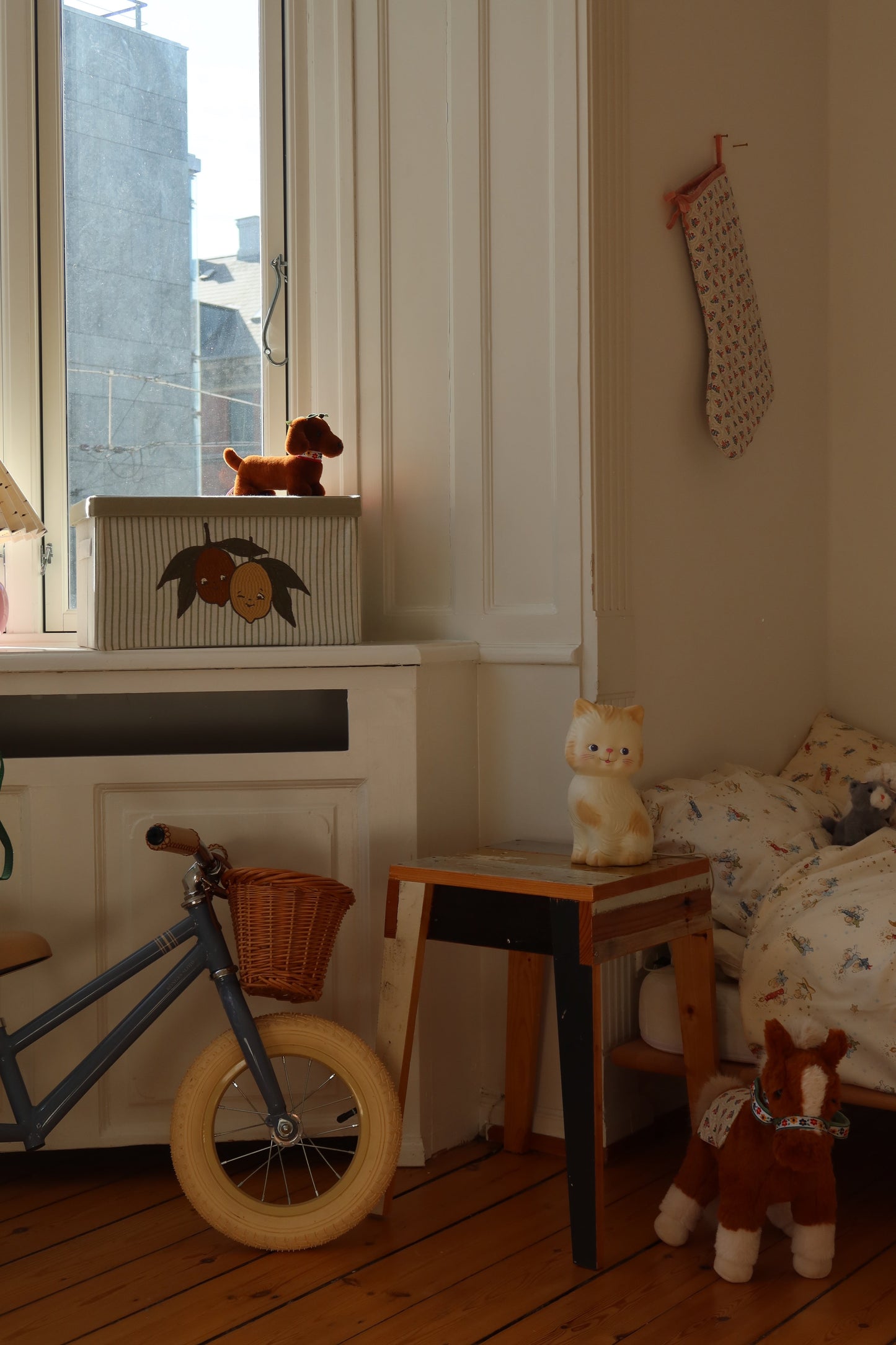 FIONA THE HORSE - multi