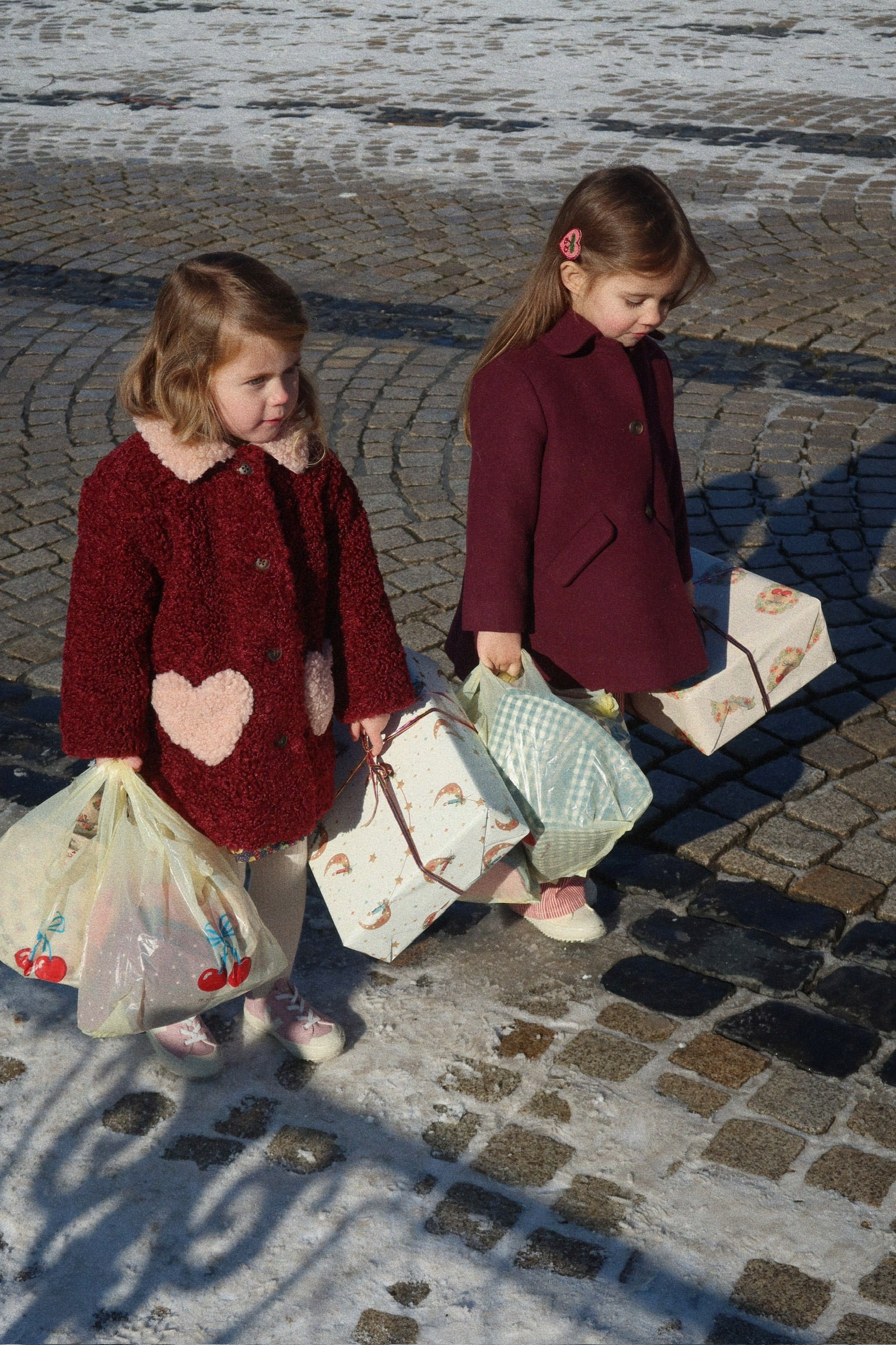 2 PACK HEART HAIR CLIPS - cherry