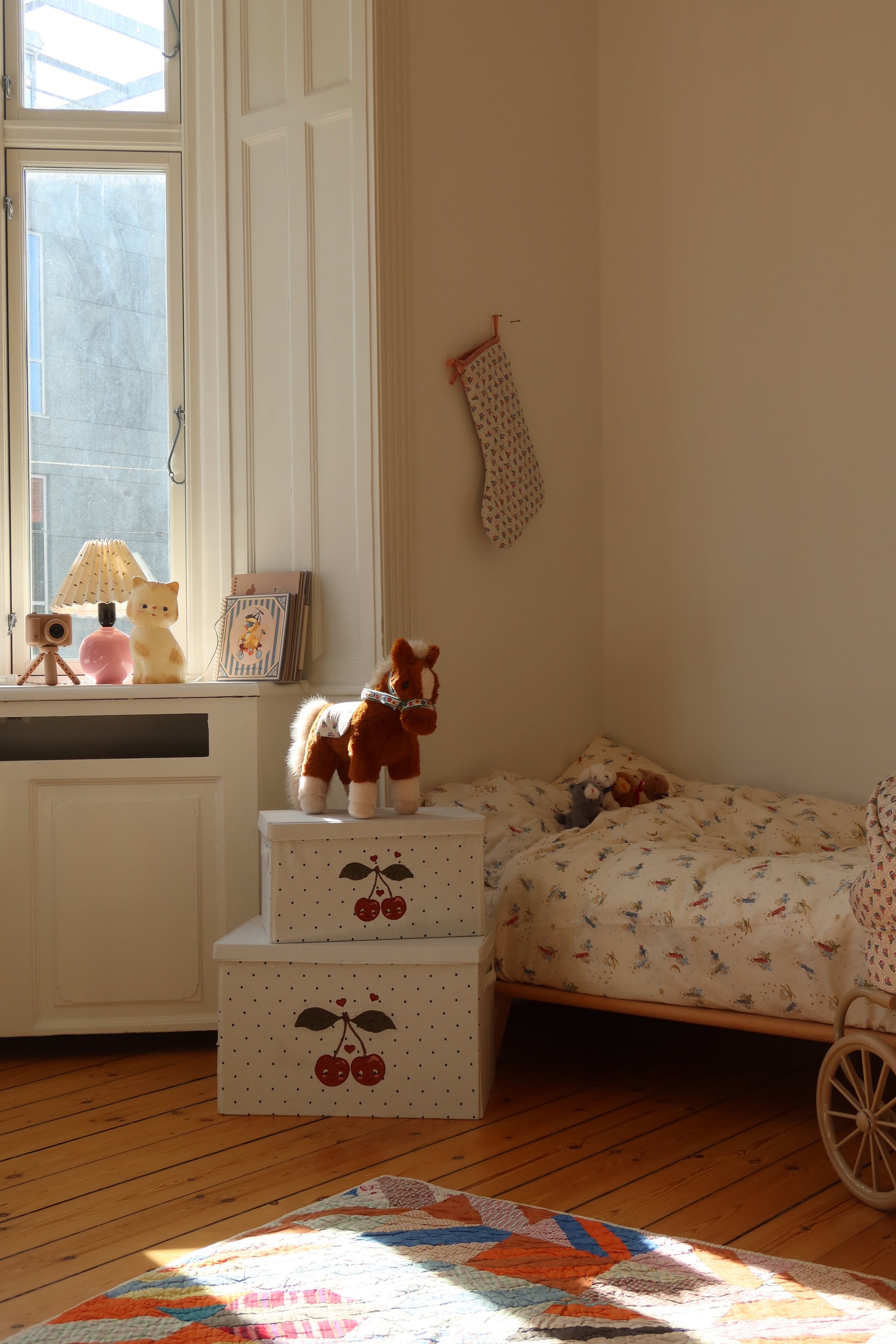 FIONA THE HORSE - multi