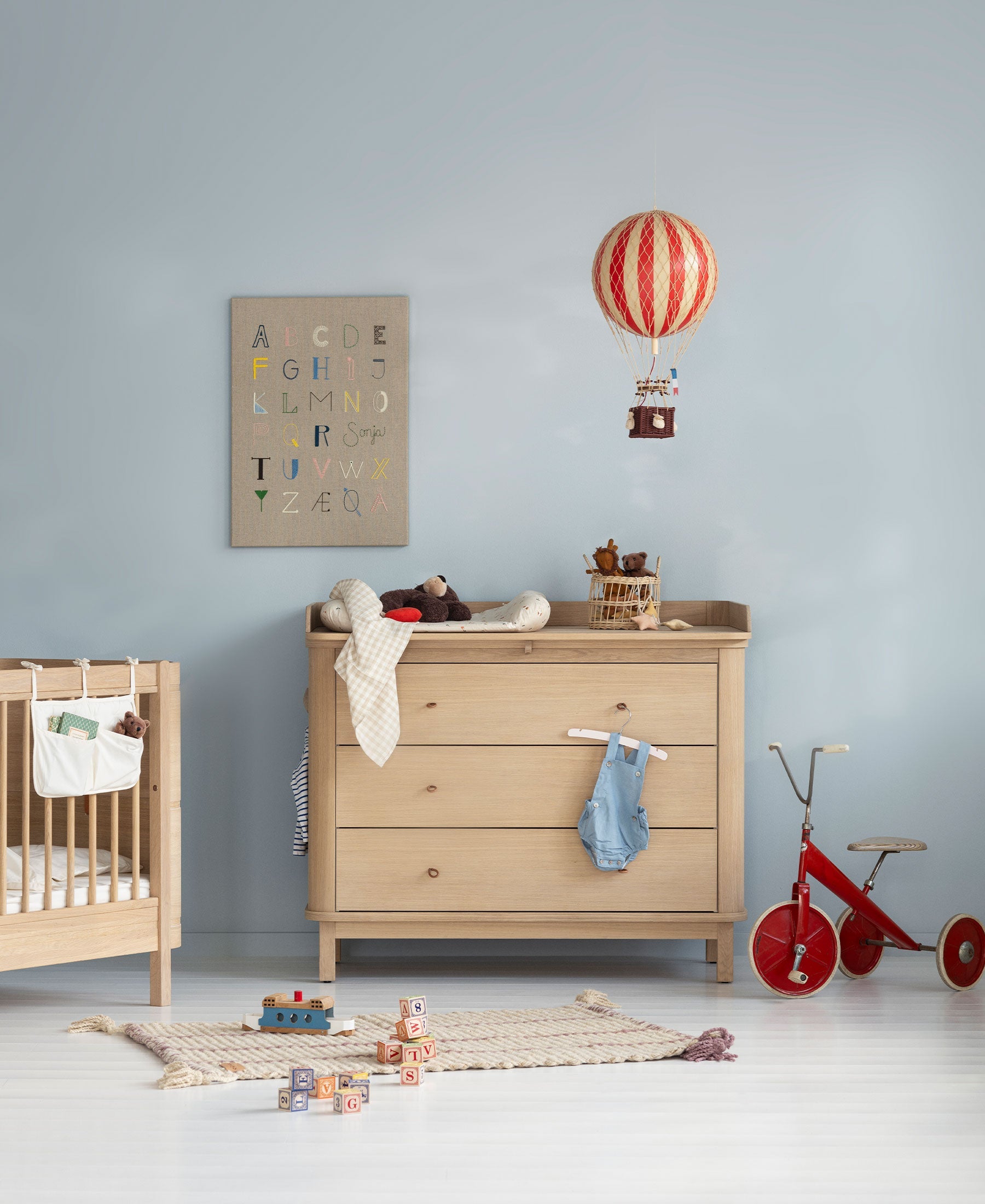 Wood nursery top for dresser 3 drawers, oak – Museum of Mini