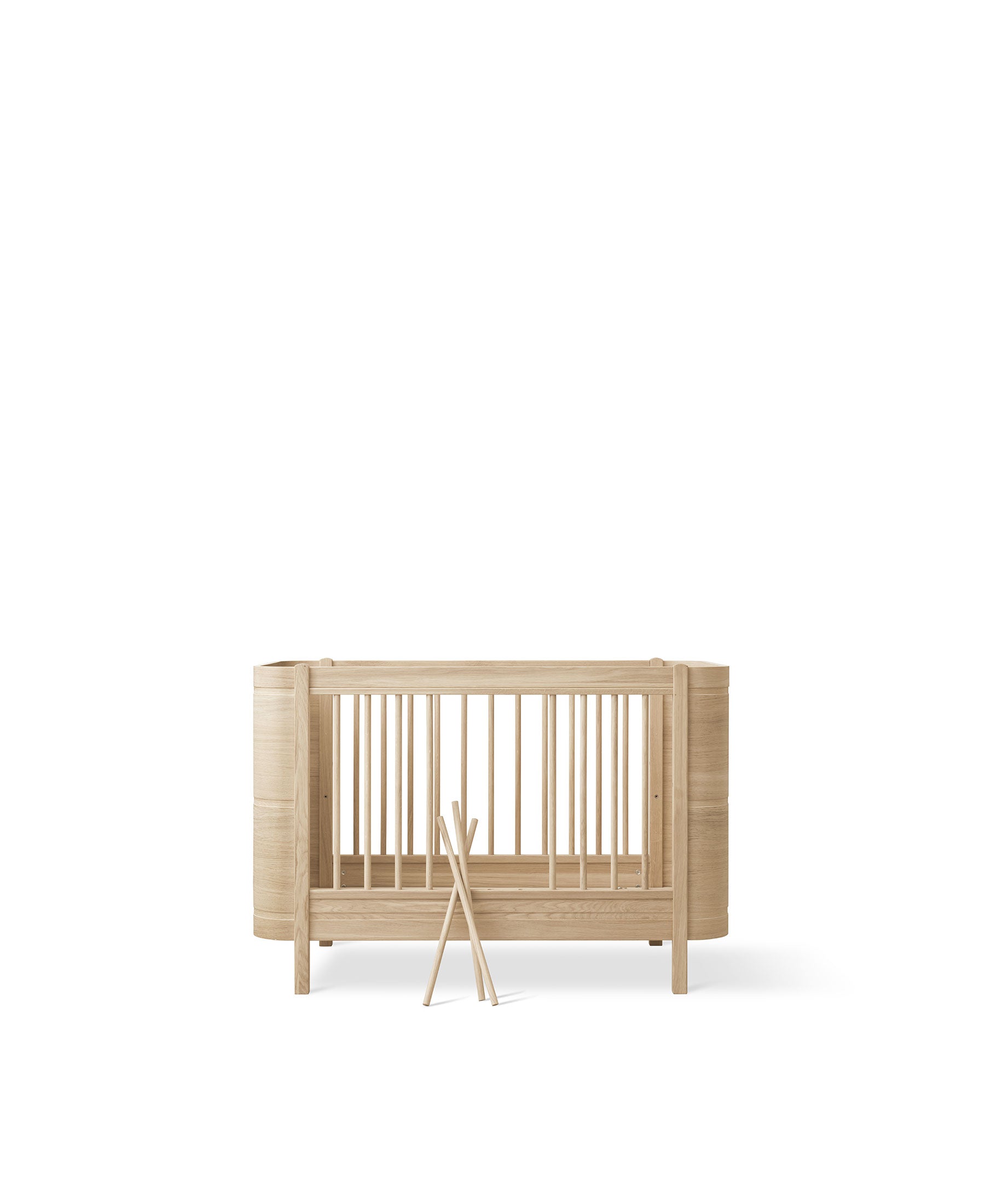 Wood Mini+ cot bed, oak – Museum of Mini
