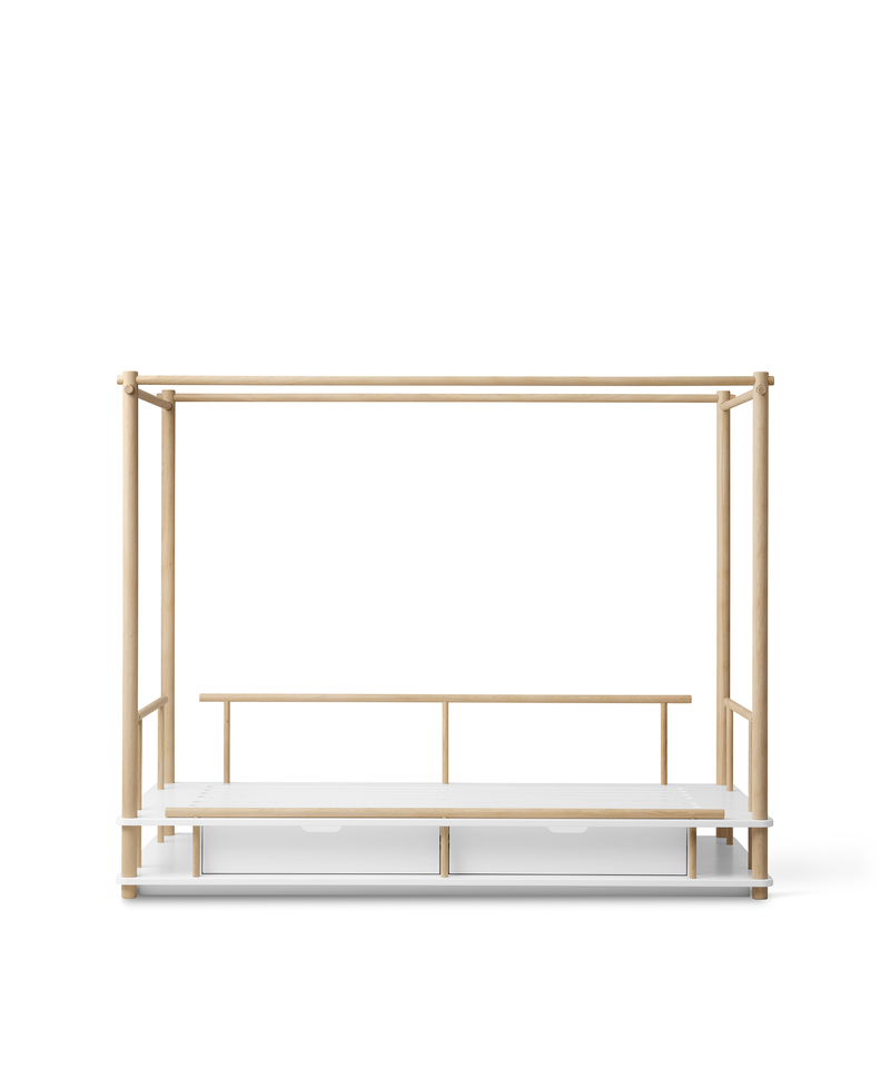 Camp Nomad canopy bed, white/oak