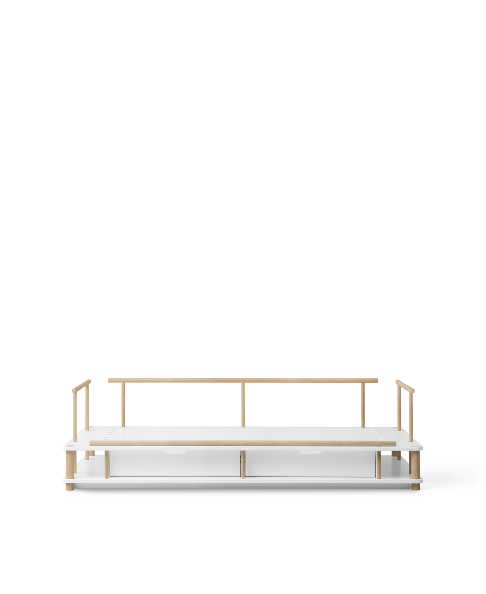 Camp Nomad day bed, white/oak
