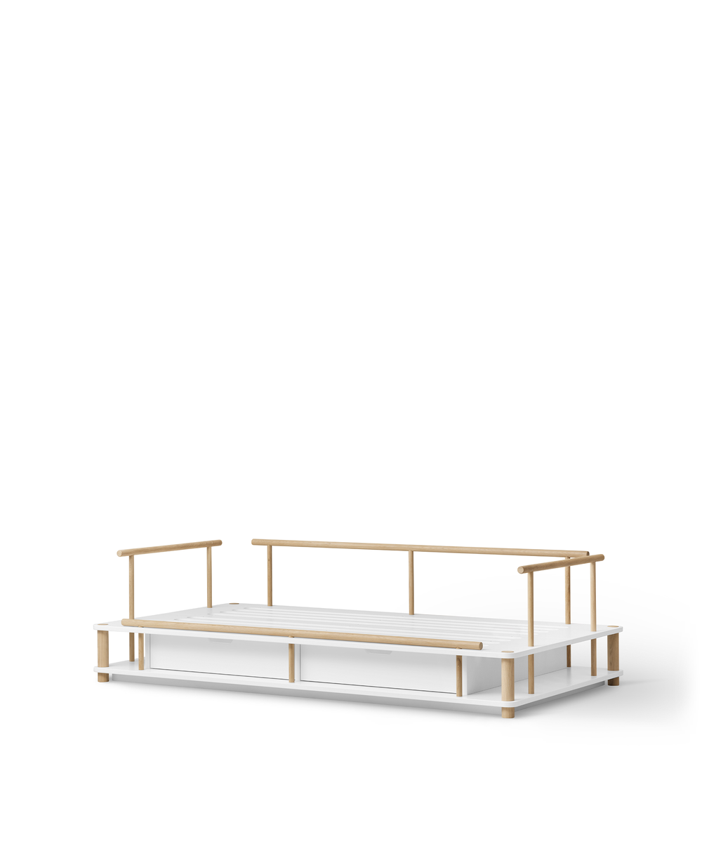 Camp Nomad day bed, white/oak