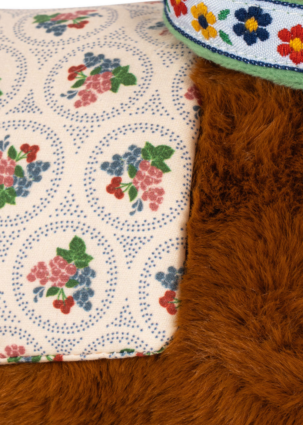 FIONA THE HORSE - multi