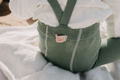 Footless Matcha Oat Latte